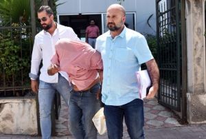 Karsn eve arp deheti yaatan koca: Ben vurmadm karde