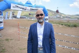 Erciyes Da Yksek rtifa Kamp Merkezi iin almalar balyor