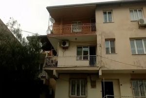 Balkondan pompal tfekle alt kattaki aabeyini ldrd