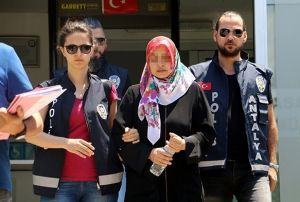Sevgilisini kalbinden baklayarak ldren gen kadna tahliye