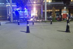 nce arkadan, sonra da kendini vurdu