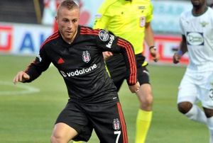 Denizlispor'da hedef Gkhan Tre