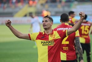 Gztepede milli futbolcularn performans sevindirdi