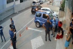 Motosikletle kapka yapt, Adrenalin olsun diye yaptk dedi