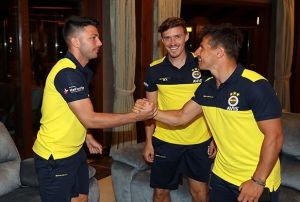 Emre Belzolu kampa katld