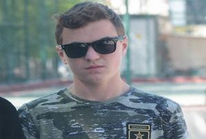 akalarken ate alan tfekle arkadan ldrd