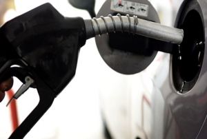 Motorin ve benzine zam