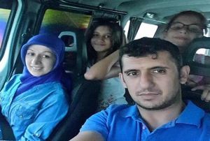 Baba, yangnda kk kzn kurtarrken dumanlara yenik dt