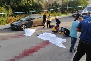 Sokak ortasnda nce eski eini sonra kendisini vurdu
