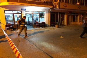 Eski ortan kraathane nnde silahla yaralad