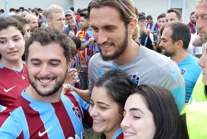 Yusuf Yazc'dan transfer tebessm