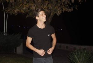 Arkadalarn  ayrmaya alan gen baklanarak ldrld