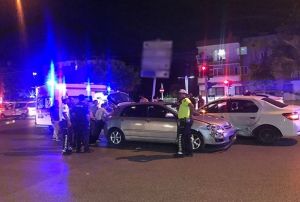Trafik kazas: 3 ocuk 7 yaral