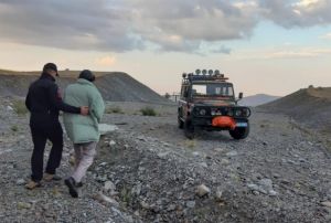 Erciyes'te mahsur kalan 2 kiiyi JAK ekipleri kurtard