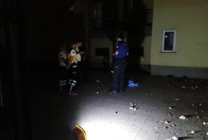 Bunalma giren kadn 7. kattan atlayarak intihar etti
