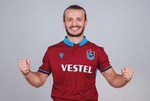 Trabzonspor, Abdulkadir Parmak'n szlemesini uzatt