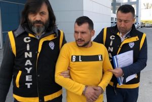 Tarla kavgasnda amcasn ldren sank: