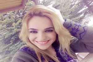 Nevehir'de otomobilin arpt Yasemin, ld