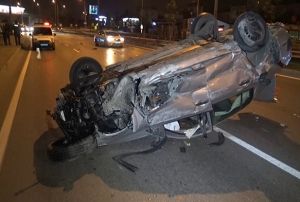  20 takla atan aracn iinden burnu kanamadan kt