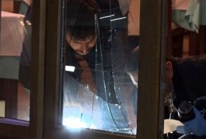 ki grup arasnda silahl ve bakl kavga: 2 yaral