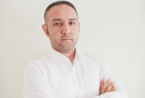 Hakan itmen'in lk Yazs : Dolar Kime Gz Krpyor!!!
