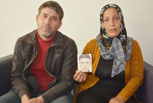 12 bak darbesiyle ldrlen Beratn ailesini ykan karar
