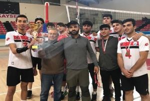  Voleybol Takm 5. Kez Kayseri ampiyonu