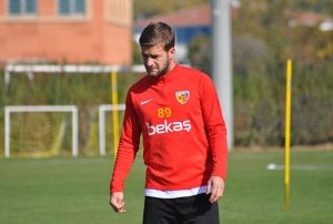 .M. Kayserispor'da drdnc ayrlk