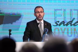 Bakan Kasapolu: 'UEFA'nn soruturma karar yok hkmndedir'