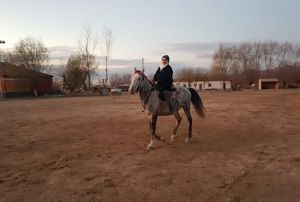 60 yanda ata binen Fatma nine grenleri artyor