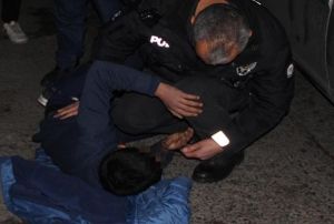 Suriye ocuklarn parkta bakl kavgas: 1 yaral