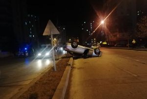  Takla atan otomobilden hafif yaral kurtuldu