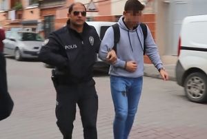 Liseli gen, arkada tarafndan kazara vurularak ld