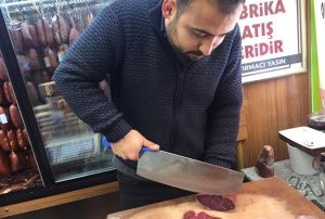  Kayseride pastrmann dilim fiyat diye bir sat yok''