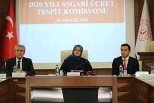 Bakan Seluk asgari creti aklad