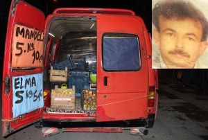 Minibsyle meyve satan seyyar satc aracnda l bulundu