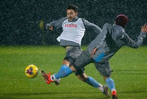 Trabzonspor, Antalya kampndaki ilk hazrlk mana kyor