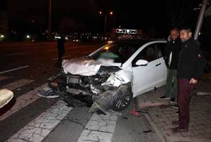 Kayseride iki otomobil arpt: 7 yaral