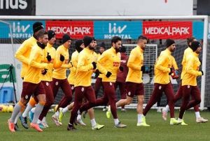 Galatasaray'da Antalya kamp kadrosu belli oldu