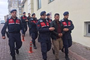 El Nusra operasyonunda 2 tutuklama