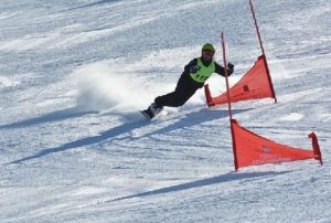Snowboard'n kalbi Erciyeste att