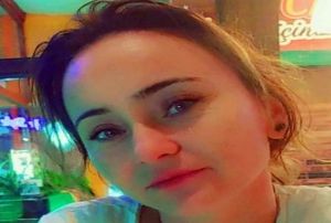  Evine gizlice girdii kz arkadan defalarca baklad