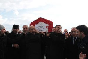 Rahan Ecevit ebediyete uurland