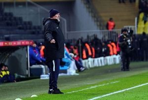 Prosinecki: Fenerbahe hak etti