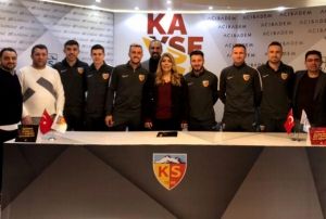 Hes Kablo Kayserispor devre arasnda 9 transfer yapt