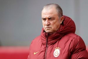Galatasaray, Genlerbirlii ma hazrlklarna balad