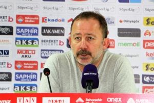 Sergen Yaln: Gol atamyoruz ama pozisyona giriyoruz