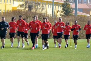 Kayserispor, Kasmpaa mana hazrlanyor