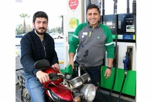 Akaryaktlar benzin ve motorinde 1 TLlik indirim bekliyor