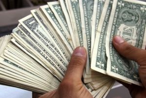 IMF: Covid-19 ile mcadele iin 1 trilyon dolarlk kaynak hazr